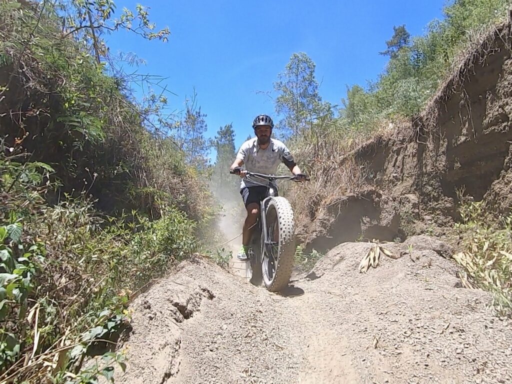 Choose the Mountain Biking tour that suits your physical ability without missing out on any of the stunning scenery around the Kintamani area. 